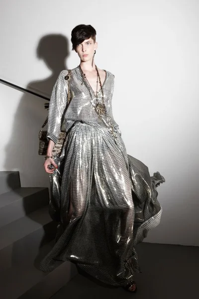 Look 5